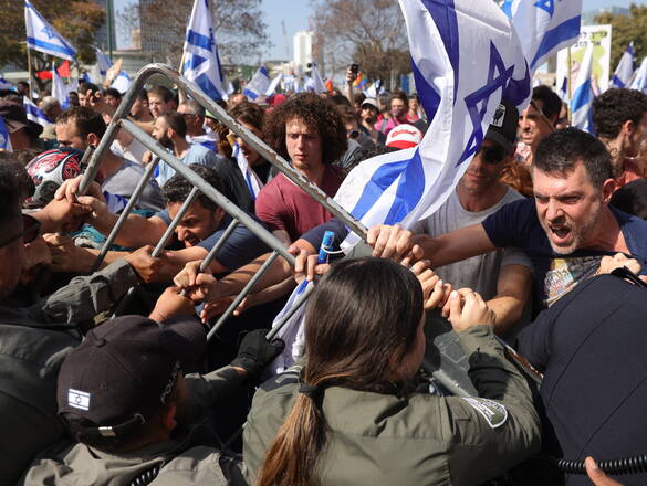 Anti-government protest in Tel Aviv