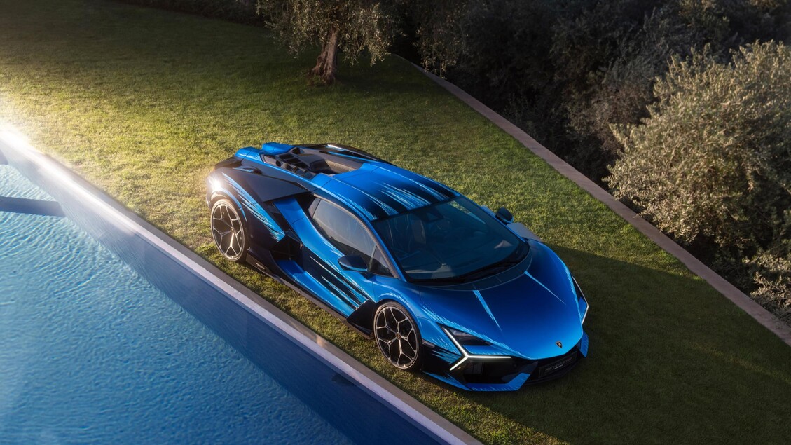 Nuova Lamborghini Revuelto Opera Unica