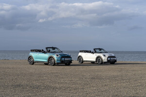 Mini: è già estate con la cabrio Seaside Edition (ANSA)