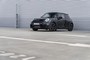 Mini John Cooper Works 1to6 (ANSA)