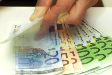 Agea, al via i pagamenti delle anticipazioni Pac, a disposizione 4,4 miliardi