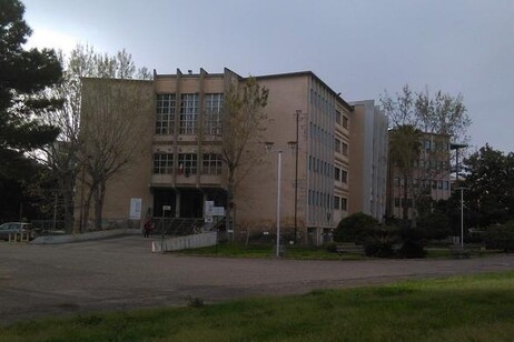 Oristano tribunale esterno