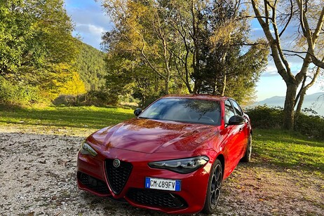 Alfa Romeo Giulia 2.0 turbo AWD: sportiva 4 stagioni