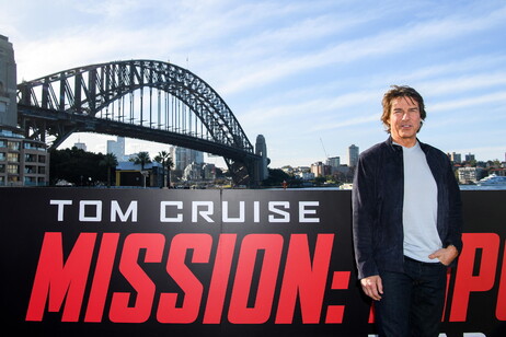 Mosca scredita Parigi 2024 con falso video Tom Cruise