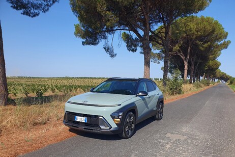 Hyundai Kona Hev: l'evoluzione dell'ibrido