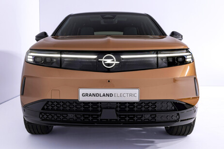 Nuova generazione Opel Grandland