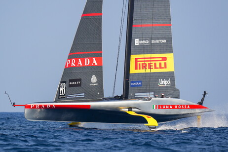 America's Cup: Luna rossa si impone su American Magic