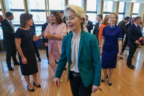 Von der Leyen ai nuovi commissari: "Saremo grande squadra"