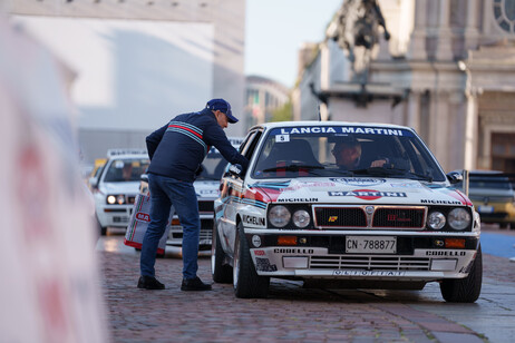 Lancia Delta: un raduno con 130 auto per Amiki Miei 2024