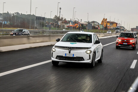 Test GRA: Ypsilon la più efficiente, EV3 ha l'autonomia maggiore