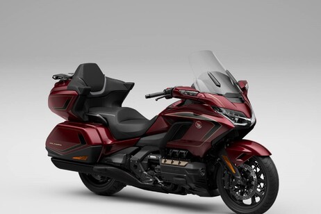 Honda Gold Wing compie 50 anni e si rinnova ancora