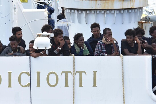 Migranti sulla Diciotti