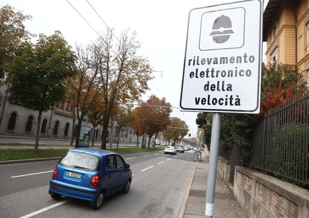 Autovelox, se auto affidata non c'è scampo per punti patente © ANSA 