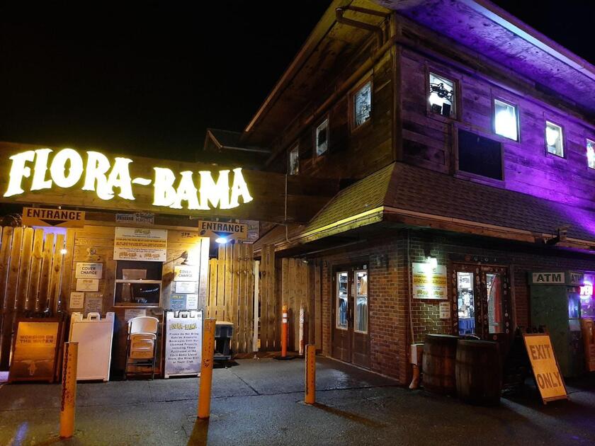 Flora - Bama leggendario beach bar al confine tra Florida e Alabama - RIPRODUZIONE RISERVATA