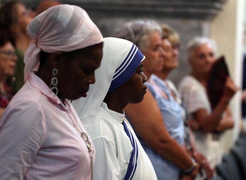 Madonna of Trapani procession in La Goulette © ANSA/EPA