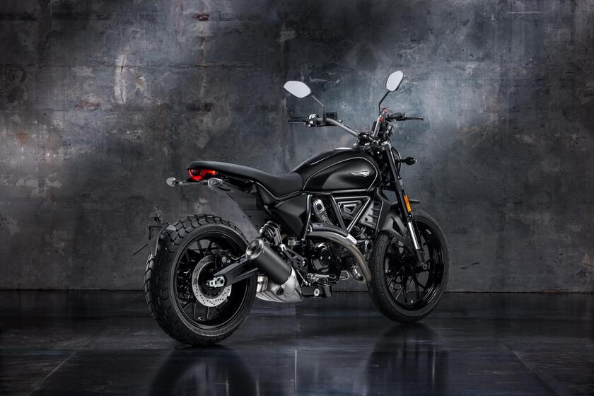 Scrambler Icon Dark e Full Throttle