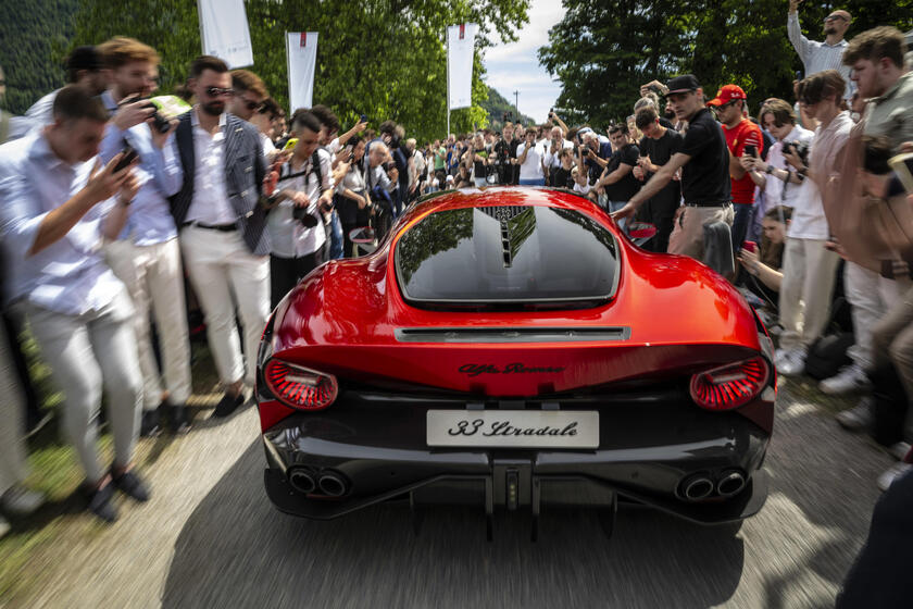 Alfa Romeo 33 Stradale