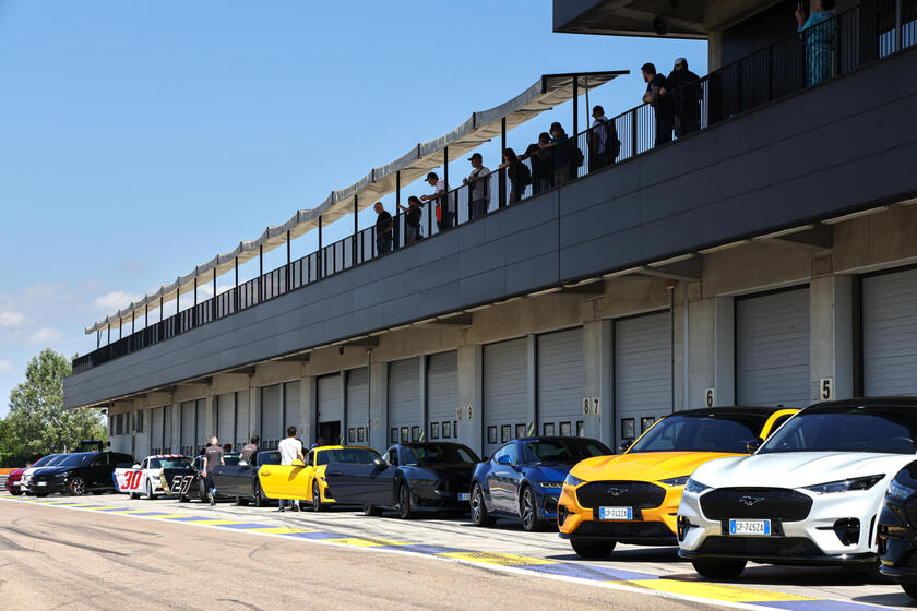 Mustang60Fest, a Modena si celebra il mito delle pony-car