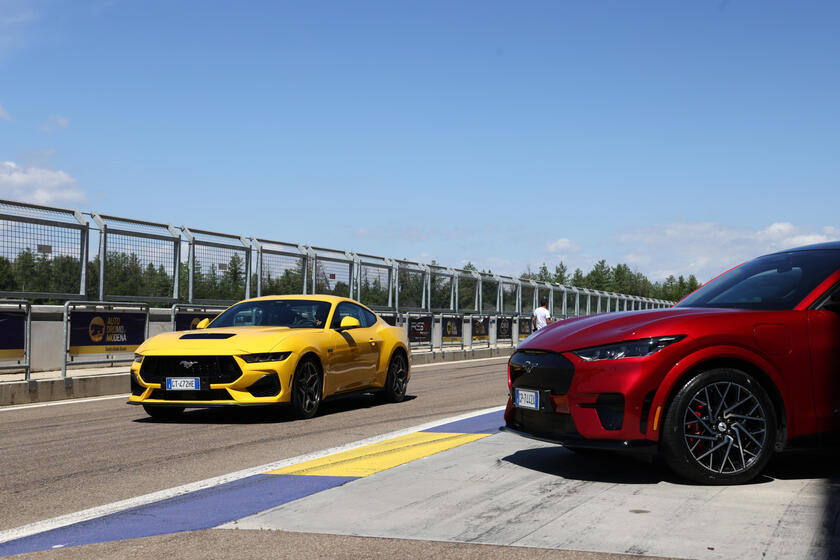 Mustang60Fest, a Modena si celebra il mito delle pony-car