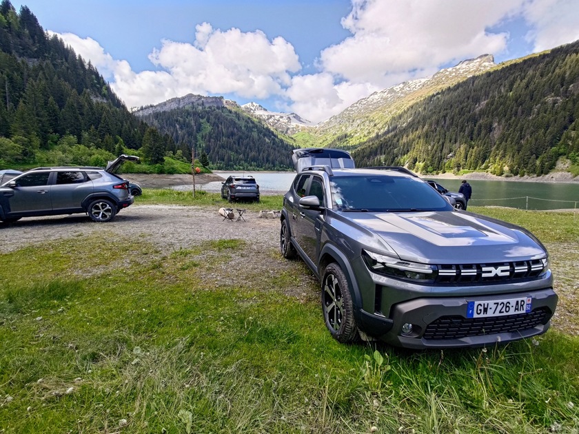 Il letto nel Suv, la prova del Pack sleep di nuovo Dacia Duster