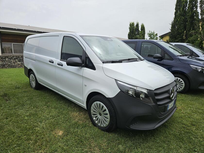 Mercedes Vito