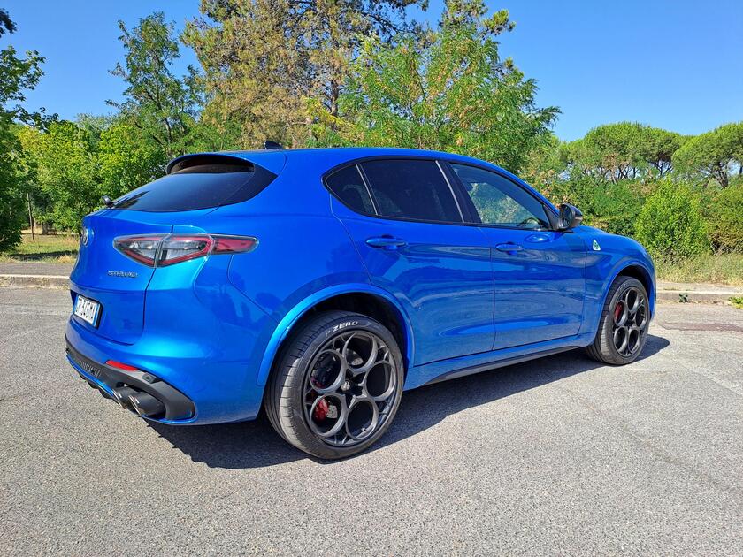 Alfa Romeo Stelvio Quadrifoglio