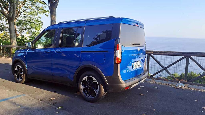 Ford Tourneo Courier