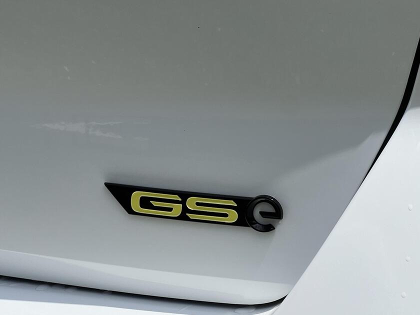 Opel Astra GSe