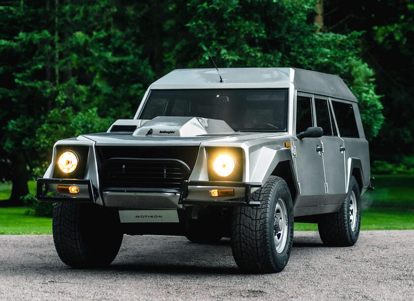 Lamborghini LM002 carrozzata wagon da Diomante