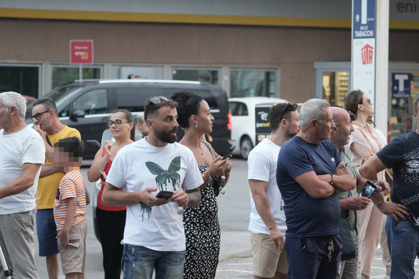 Fan in attesa a Pompei per l'arrivo di Madonna 'è un sogno'