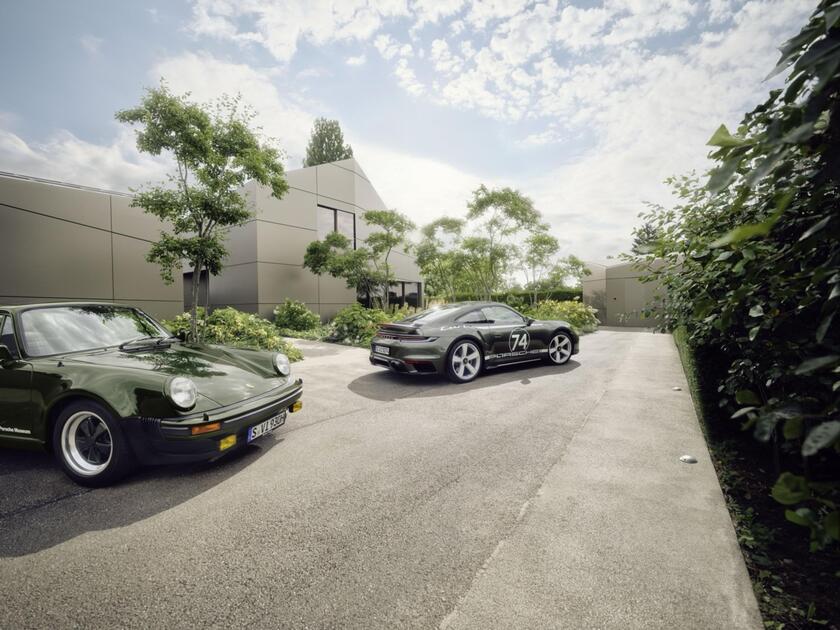 Nuova Porsche 911 Turbo 50 Anni