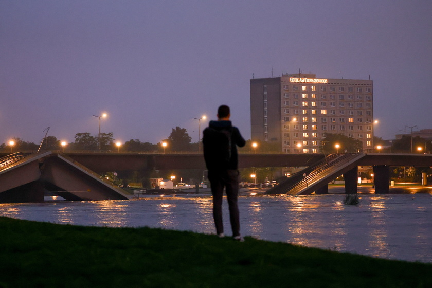 Flood alert in Saxony amid Elbe river's rising water level