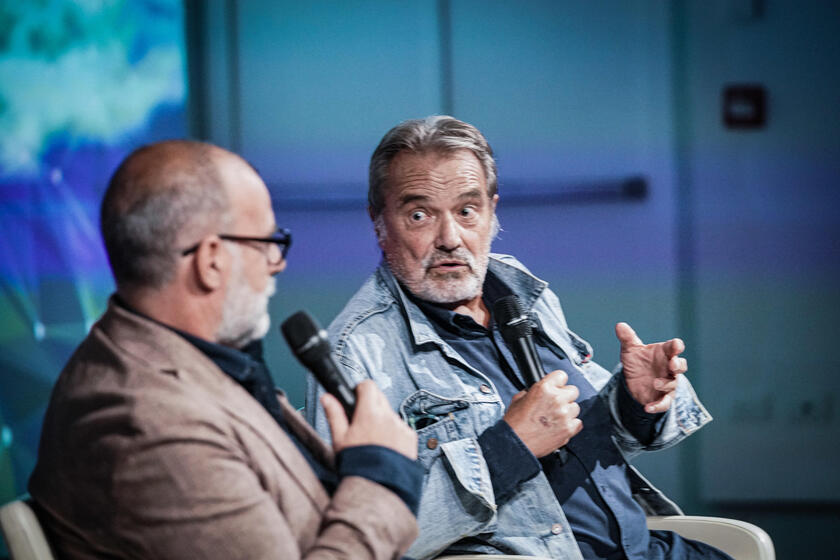 Incontro Atlante fotografico della razza umana con Oliviero Toscani in conversazione con Luca Beatrice