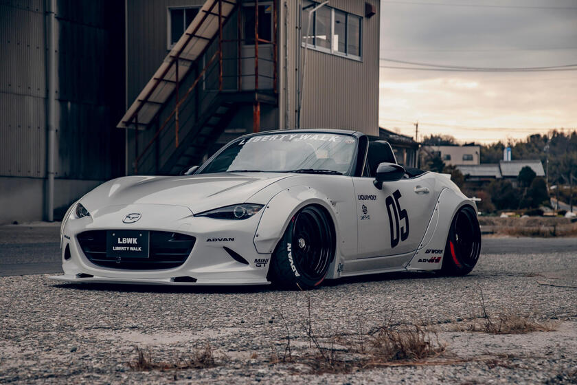 Mazda MX-5 by Liberty Walk