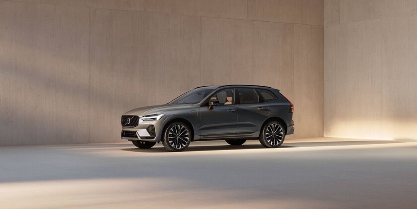 Volvo XC60, aggiornamenti nel design e nel comfort di bordo