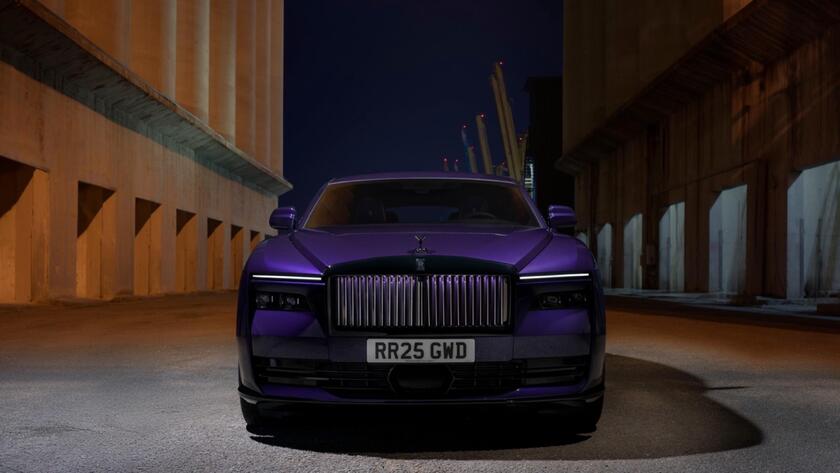 Nuova Rolls-Royce Black Badge Spectre