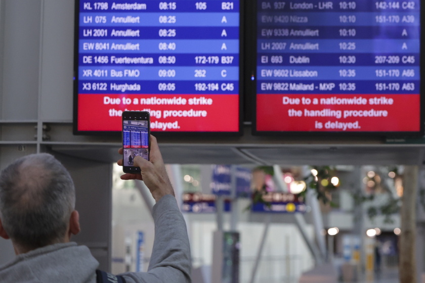 24-hour strike at several airports in Germany