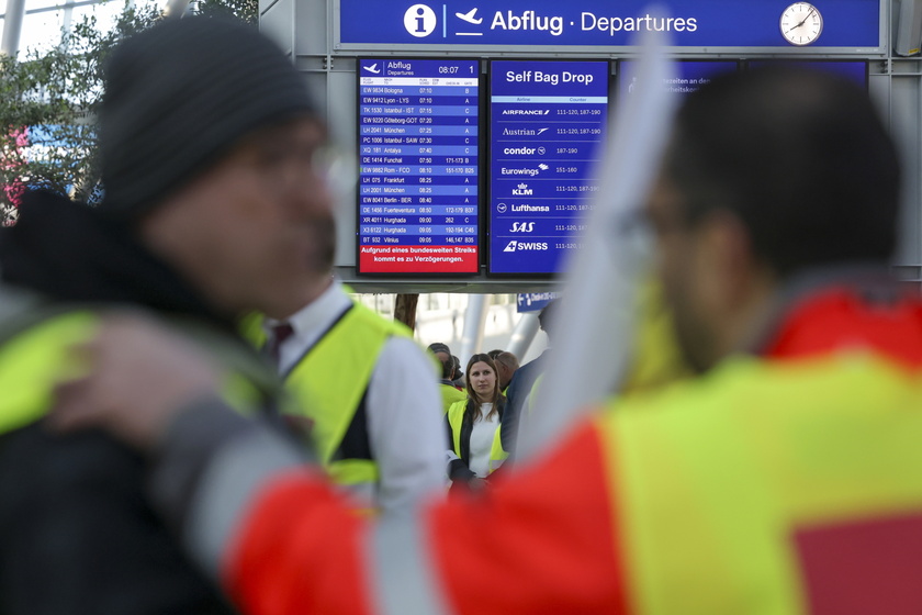 24-hour strike at several airports in Germany