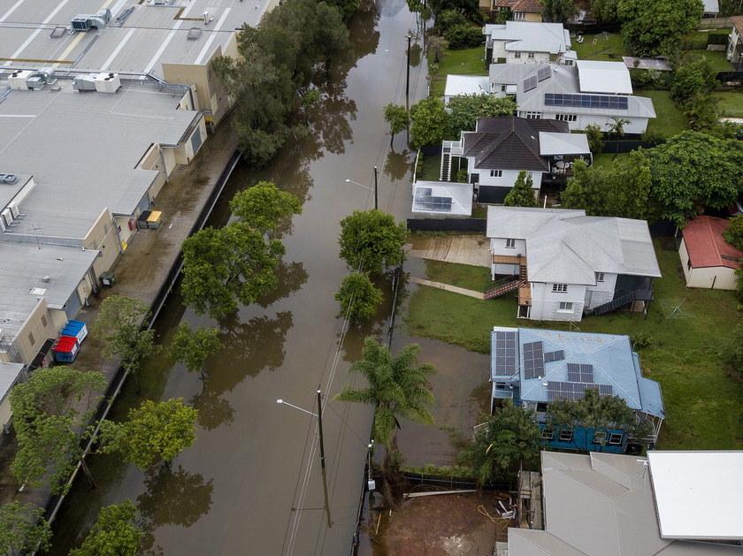 Cyclone Alfred downgraded to a tropical low