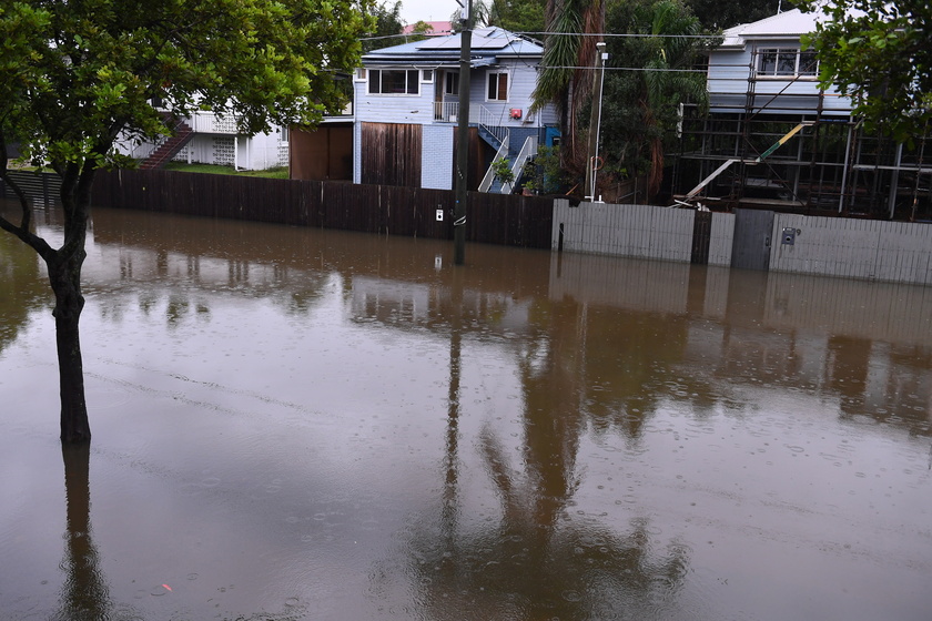 Cyclone Alfred downgraded to a tropical low