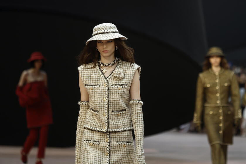 Chanel - Runway - Paris Women's Fashion Week F/W 2025/26