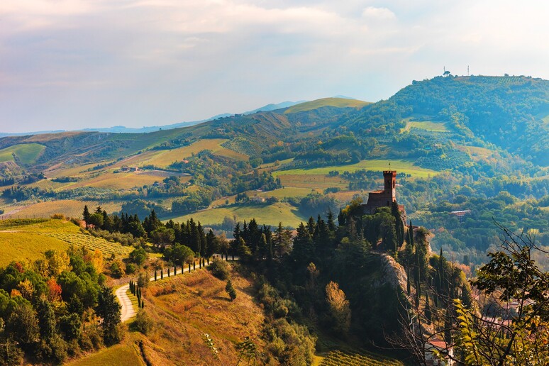 'Borghi da vivere ', la guida del Touring nell 'Italia dimenticata - RIPRODUZIONE RISERVATA