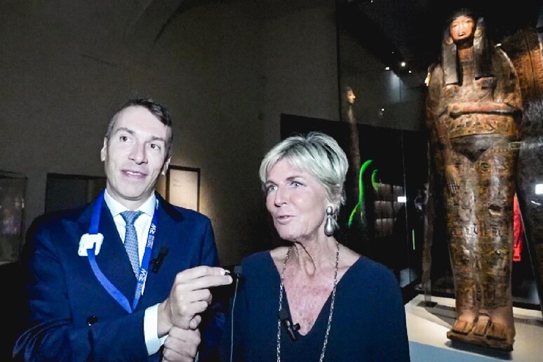 La presidente dell 'Egizio, Evelina Christillin, insieme a Christian Greco, direttore del Museo - RIPRODUZIONE RISERVATA