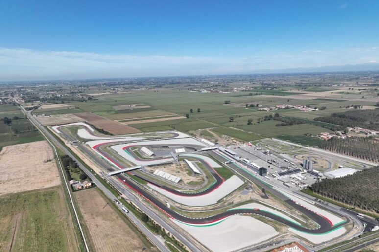 A Cremona un fine settimana all 'insegna della Superbike © ANSA/Web