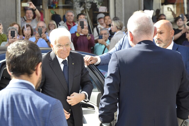 Mattarella ad Aosta - RIPRODUZIONE RISERVATA