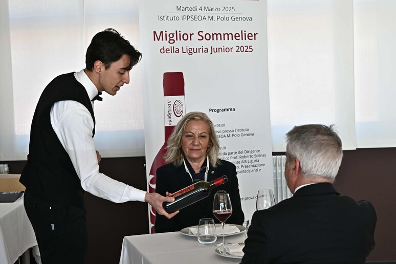 Piccoli sommelier crescono, 18enne vince titolo in Liguria - RIPRODUZIONE RISERVATA